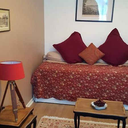 77 Rue De France Daire Fontainebleau Dış mekan fotoğraf