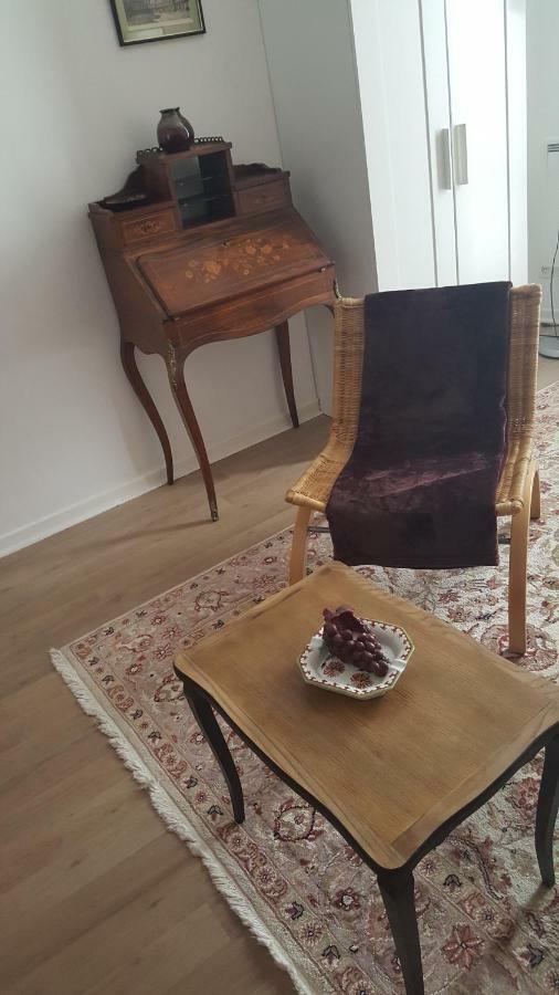 77 Rue De France Daire Fontainebleau Dış mekan fotoğraf